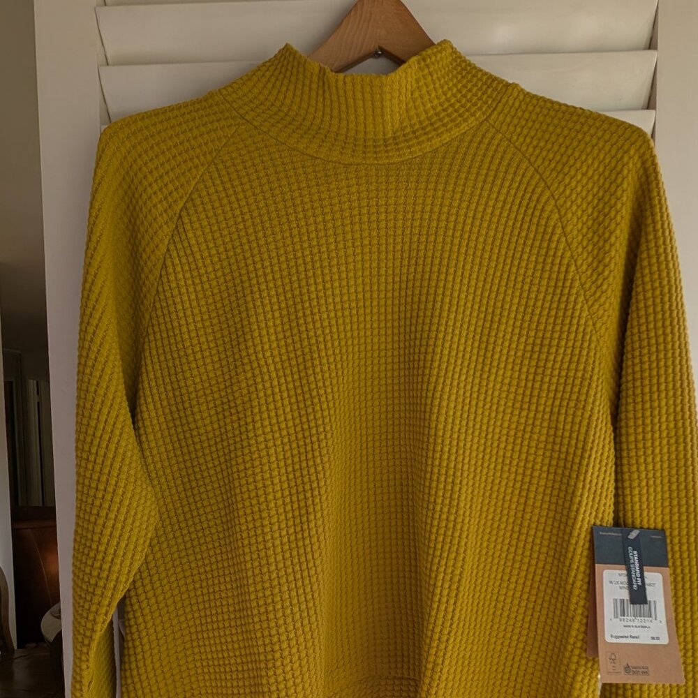The North Face waffle Mock Neck Chabot Mineral Gold - Picture 2 of 6